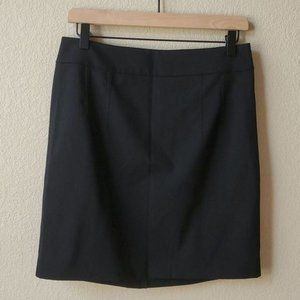 Clearance! EXPRESS black lined suit skirt 6